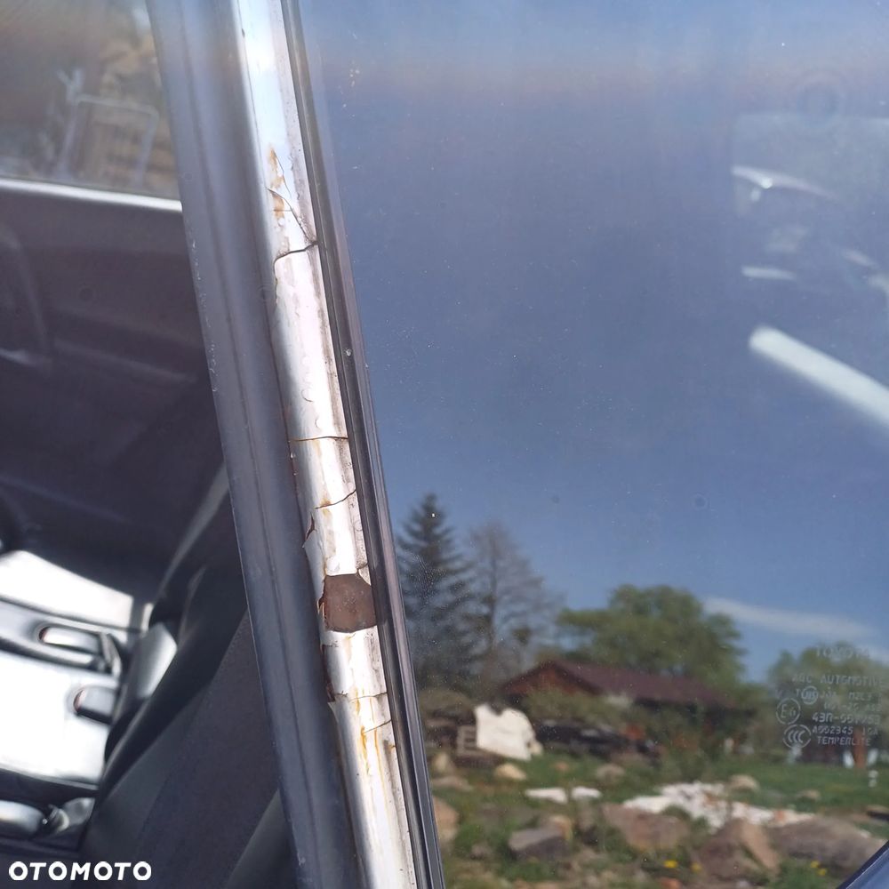 Toyota RAV4 2.2 D-CAT 4x4 Executive - 4