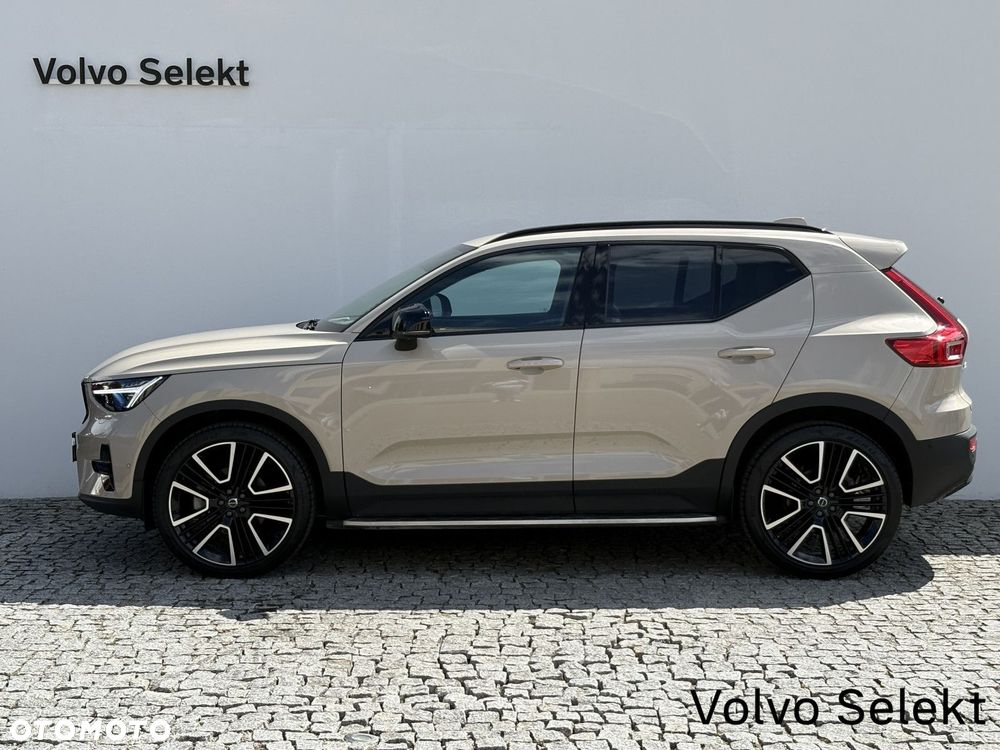 Volvo XC 40 - 5