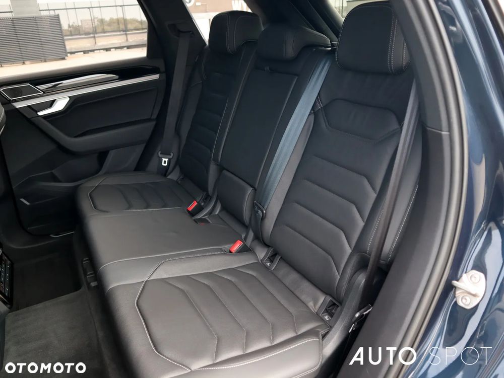 Volkswagen Touareg 3.0 V6 TDI 4Motion DPF Automatik R-Line - 39