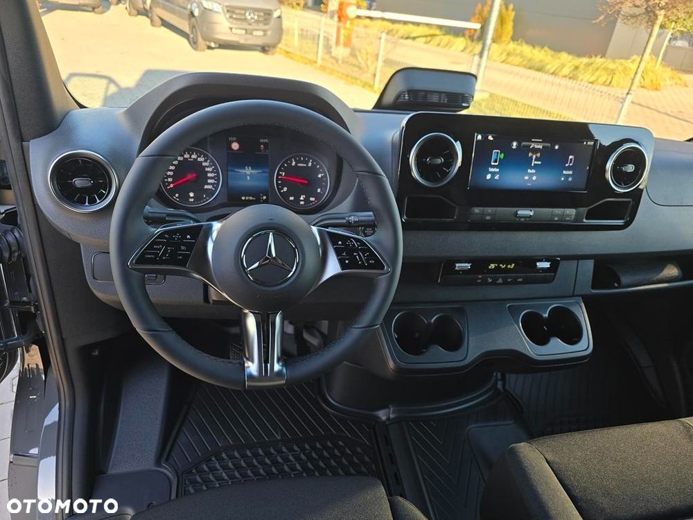 Mercedes-Benz Sprinter 319 CDI Long PRO 9G-Tronic - 17