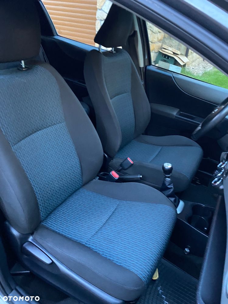 Toyota Yaris 1.33 Active - 10