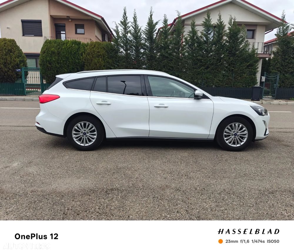 Ford Focus 1.0 EcoBoost Start-Stopp-System Aut. ACTIVE - 3