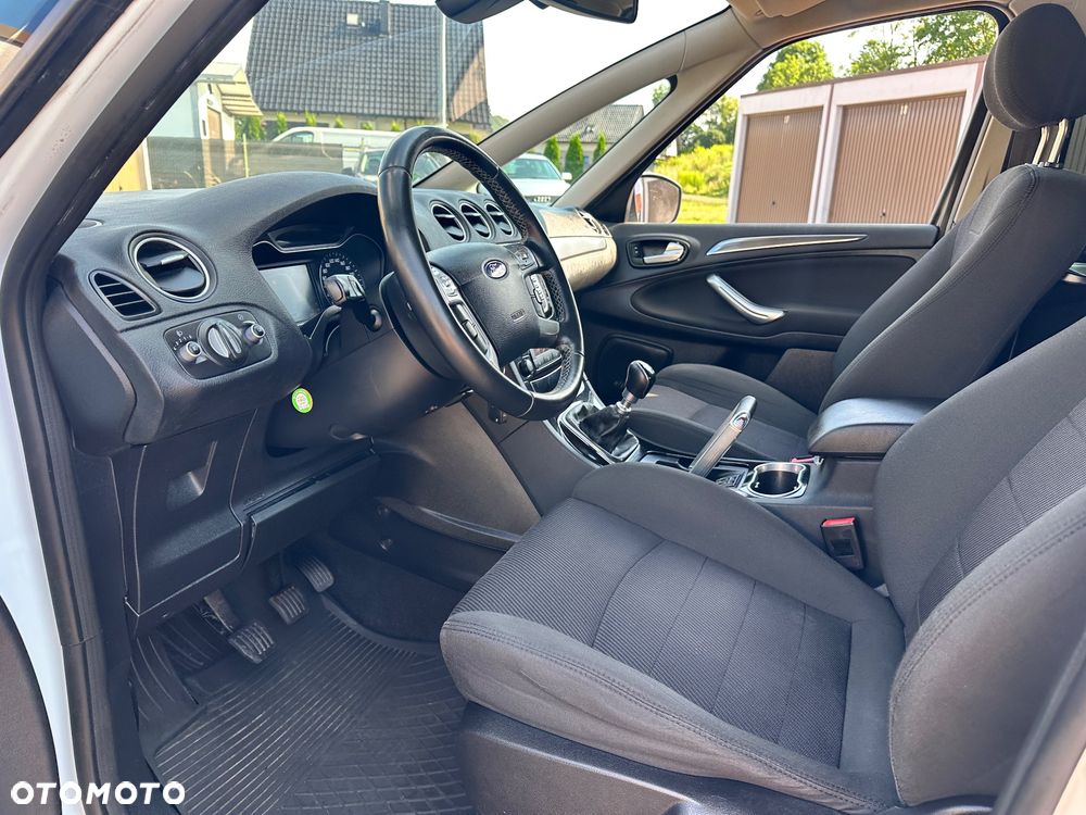 Ford S-Max 2.0 TDCi DPF Titanium - 9