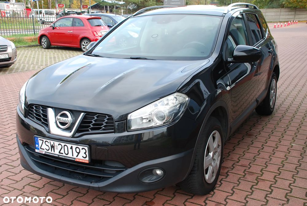 Nissan Qashqai - 2