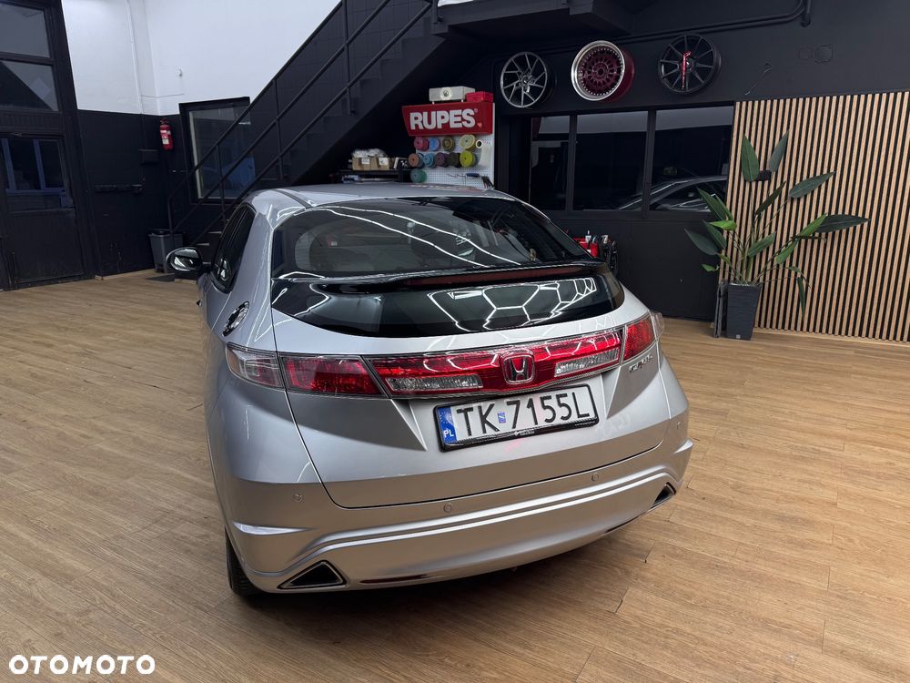 Honda Civic 1.4 Sport - 21