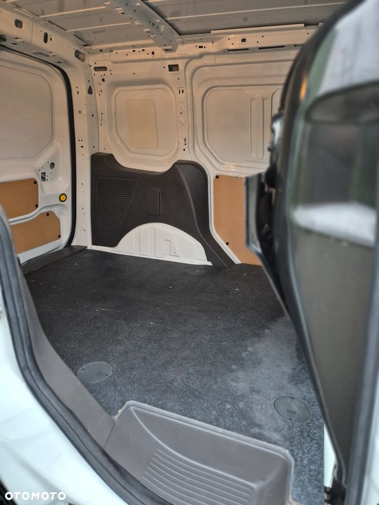 Ford TRANSIT CONNECT - 26