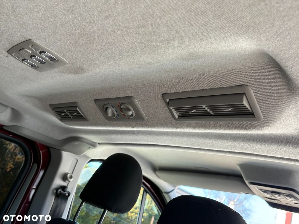 Renault Trafic 2.0 dCi Escapade - 7