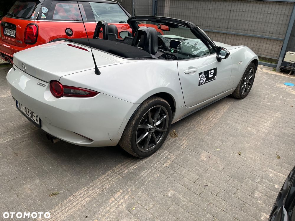 Mazda MX-5 SKYACTIV-G 160 Exclusive-Line - 2