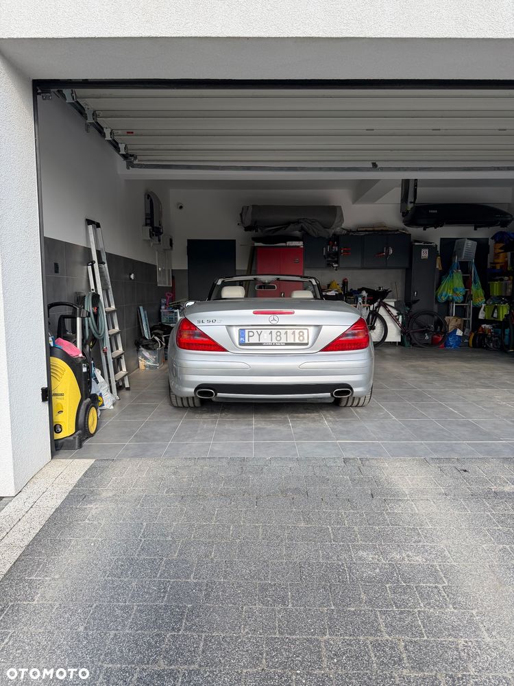 Mercedes-Benz SL 500 7G-TRONIC - 16