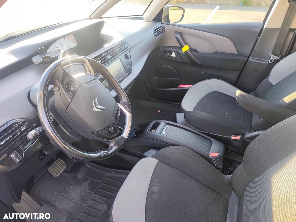 Citroën C4 Picasso - 16
