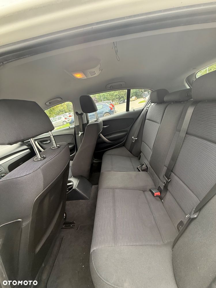 BMW Seria 1 118d - 16
