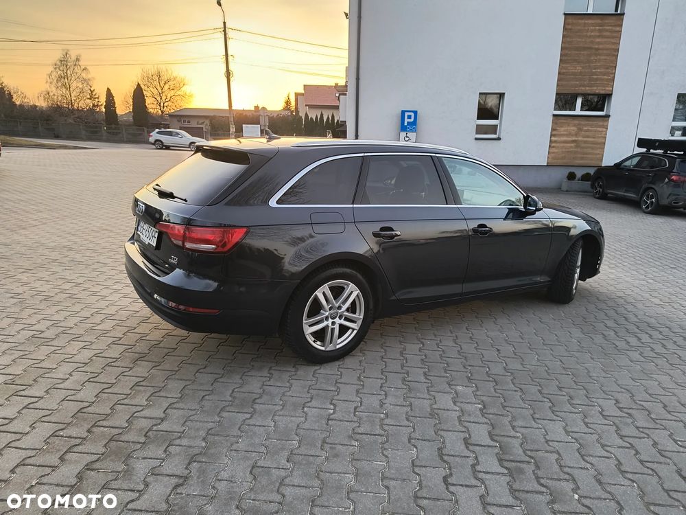 Audi A4 Avant 2.0 TDI S tronic quattro design - 6