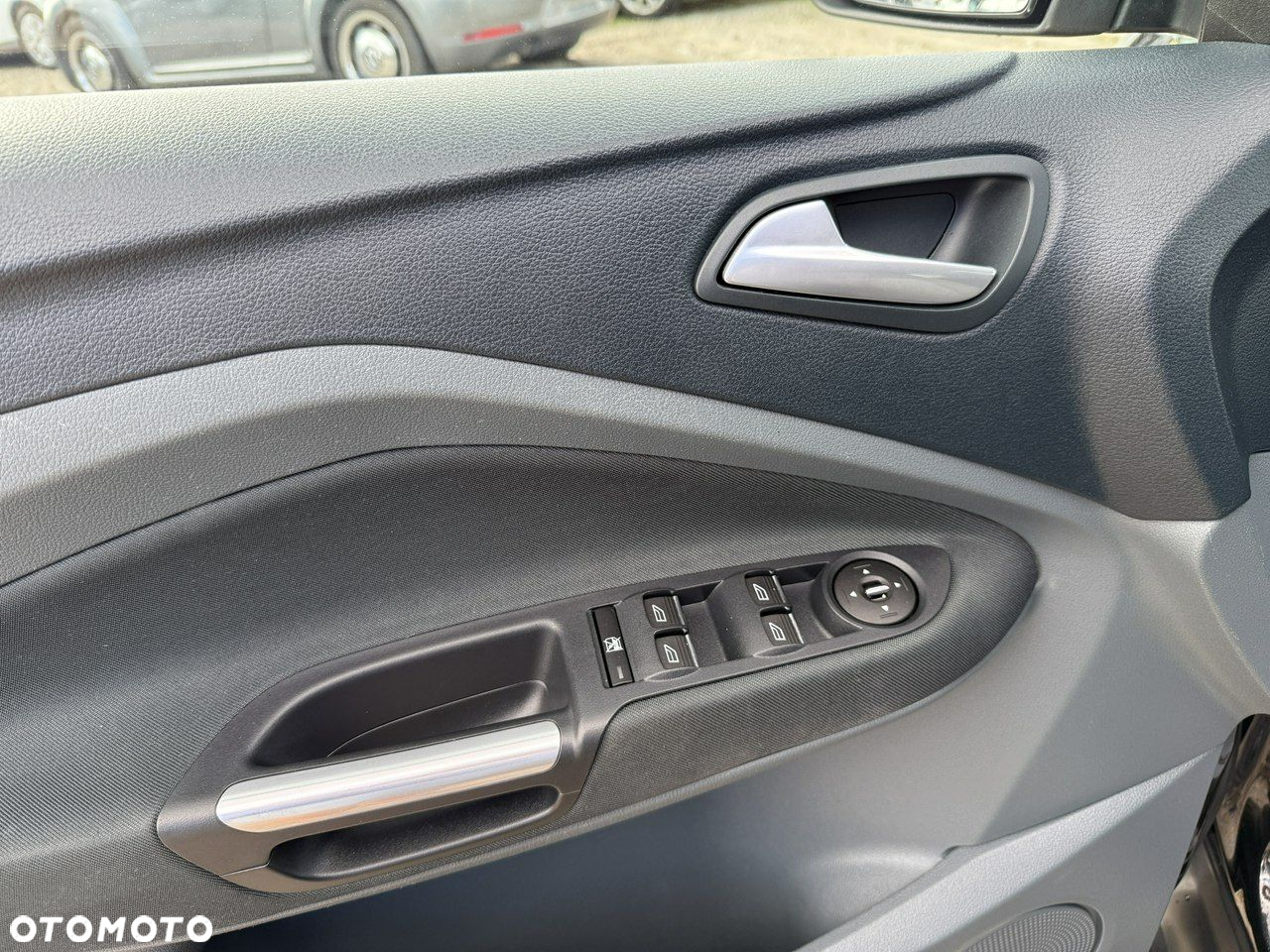 Ford C-MAX - 19