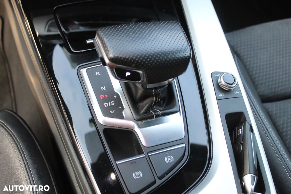 Audi A4 40 TFSI quattro S tronic S line - 14