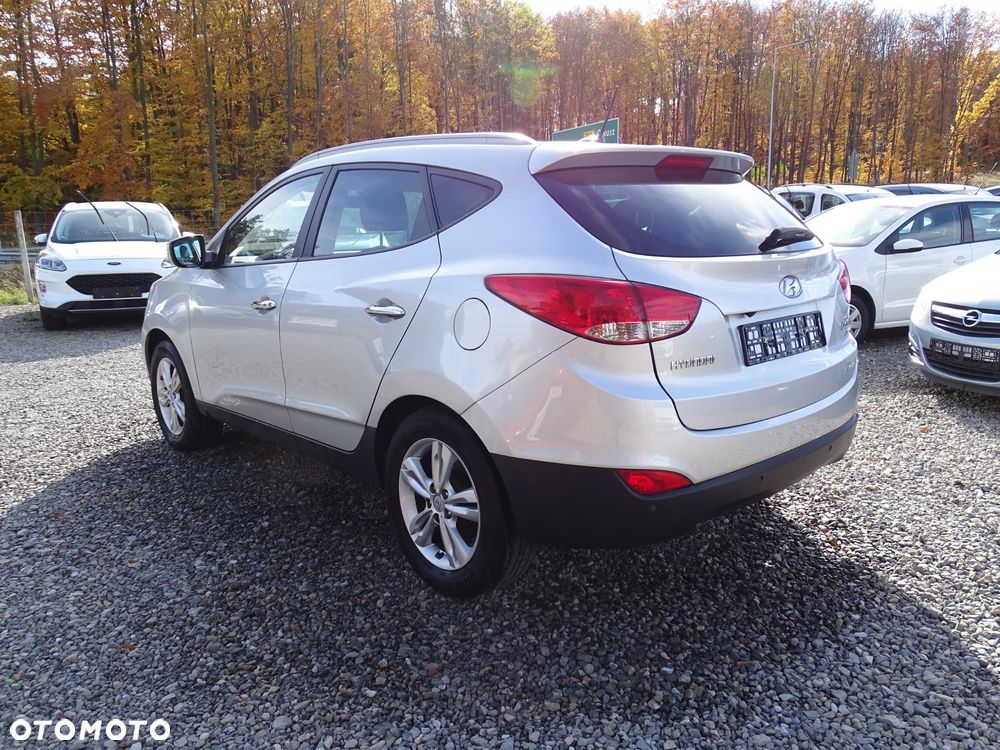 Hyundai ix35 2.0 4WD Automatik Premium - 9