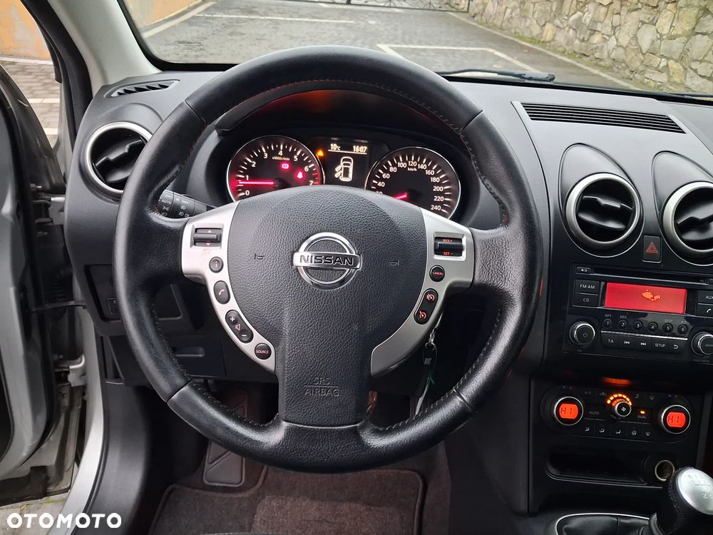 Nissan Qashqai 2.0 tekna - 13