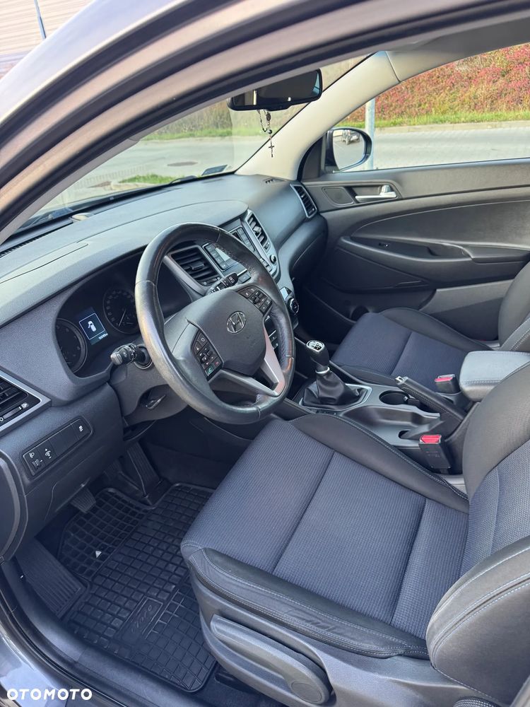 Hyundai Tucson - 13