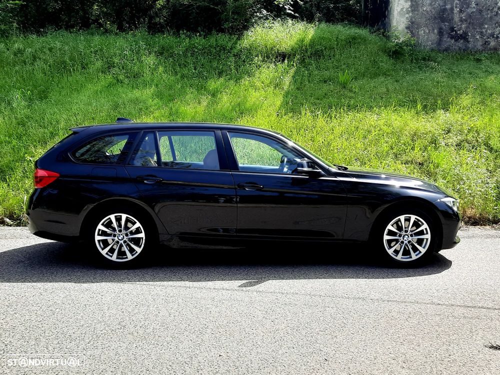 BMW 320 d Aut. Sport Line - 24