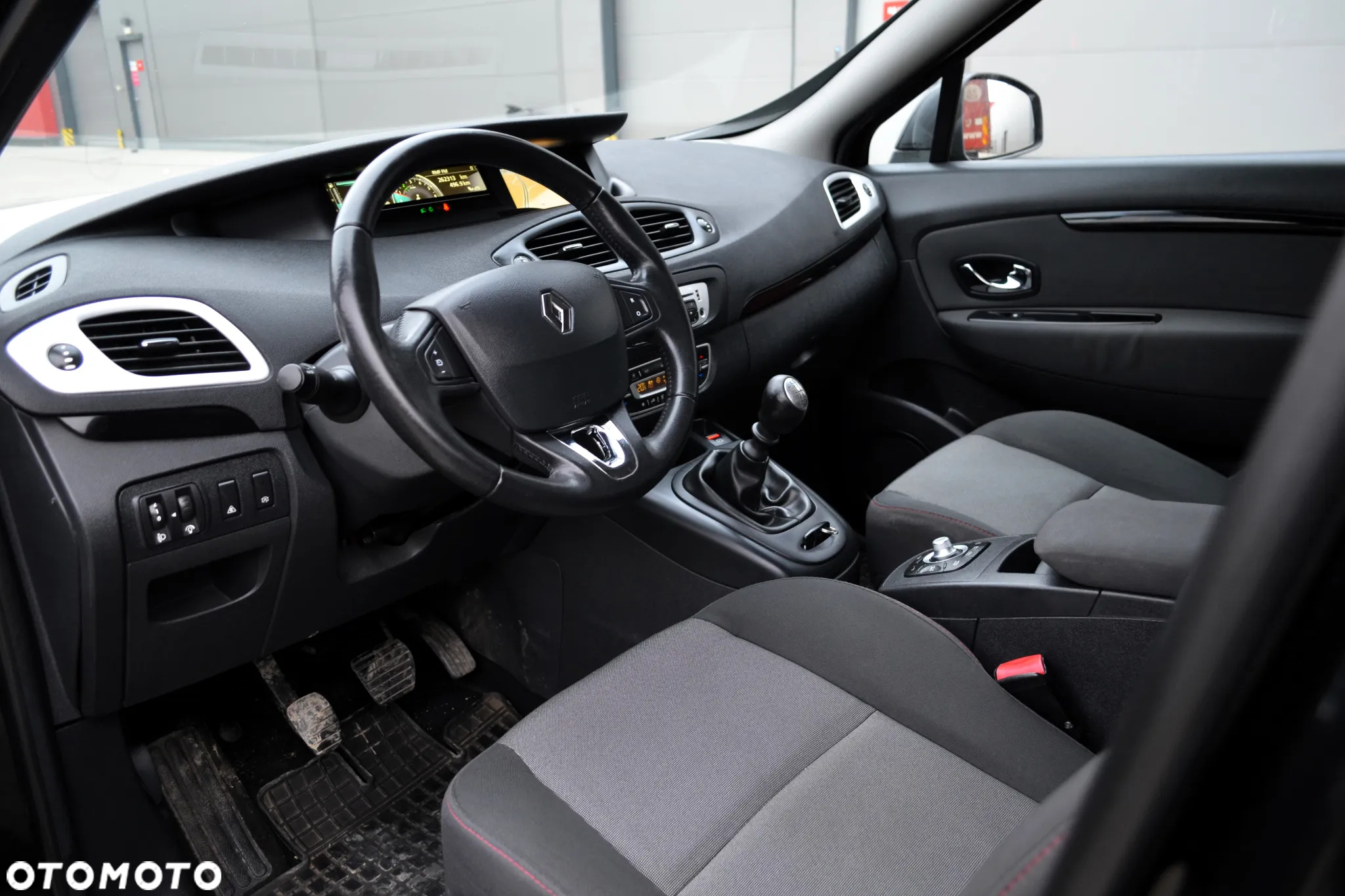 Renault Scenic 1.5 dCi Limited - 5