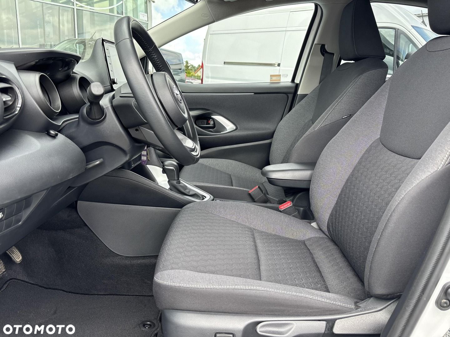 Toyota Yaris - 9