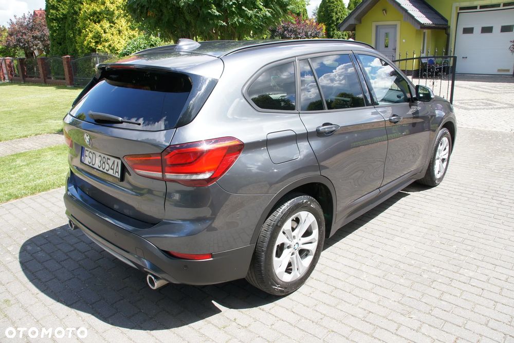 BMW X1 xDrive20d Sport - 34