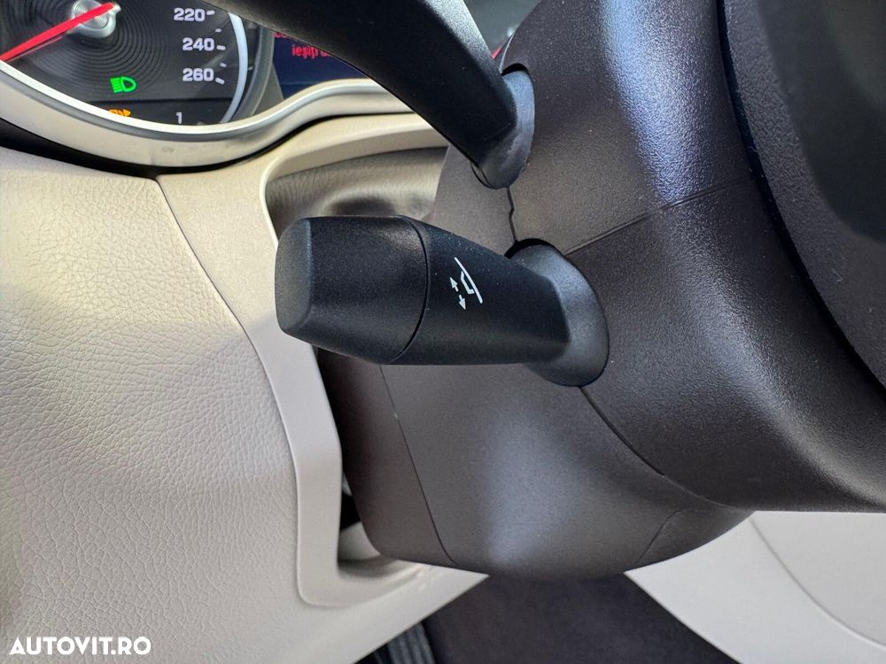 Mercedes-Benz GLC 200 4MATIC 9G-TRONIC - 27