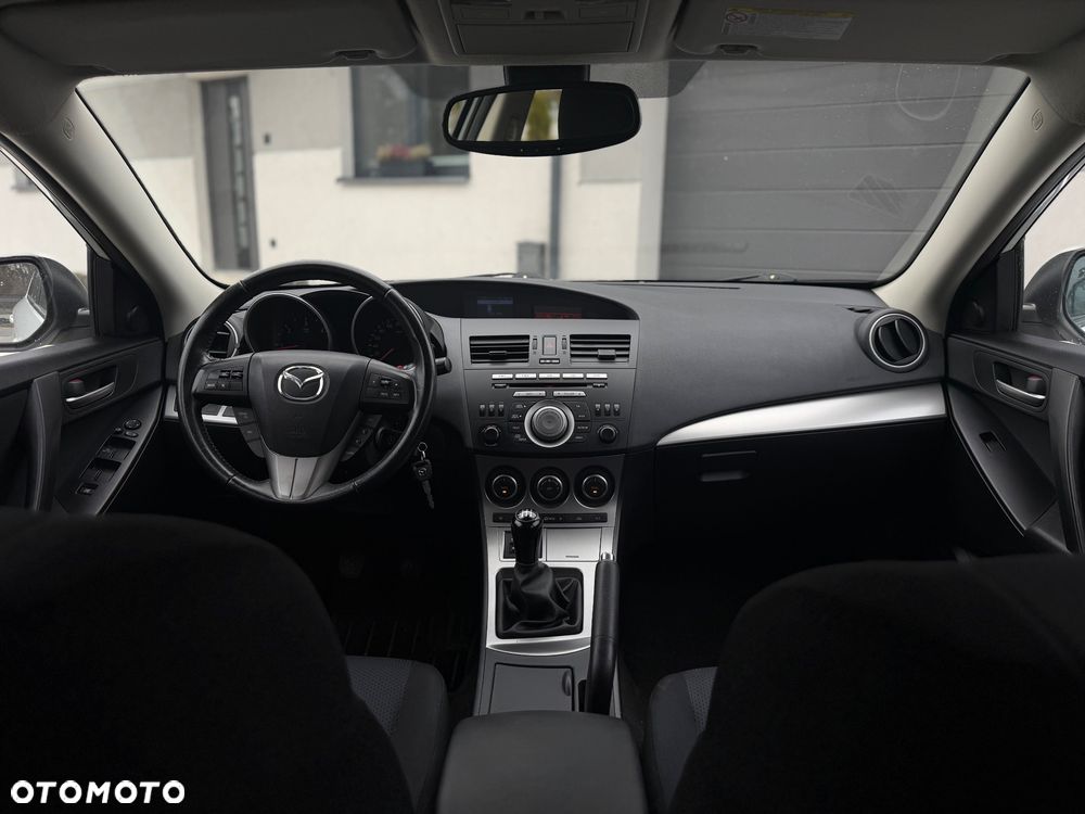 Mazda 3 1.6 CD Exclusive + - 7