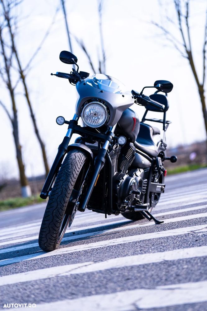 Yamaha XVS 1300 V-Star - 2