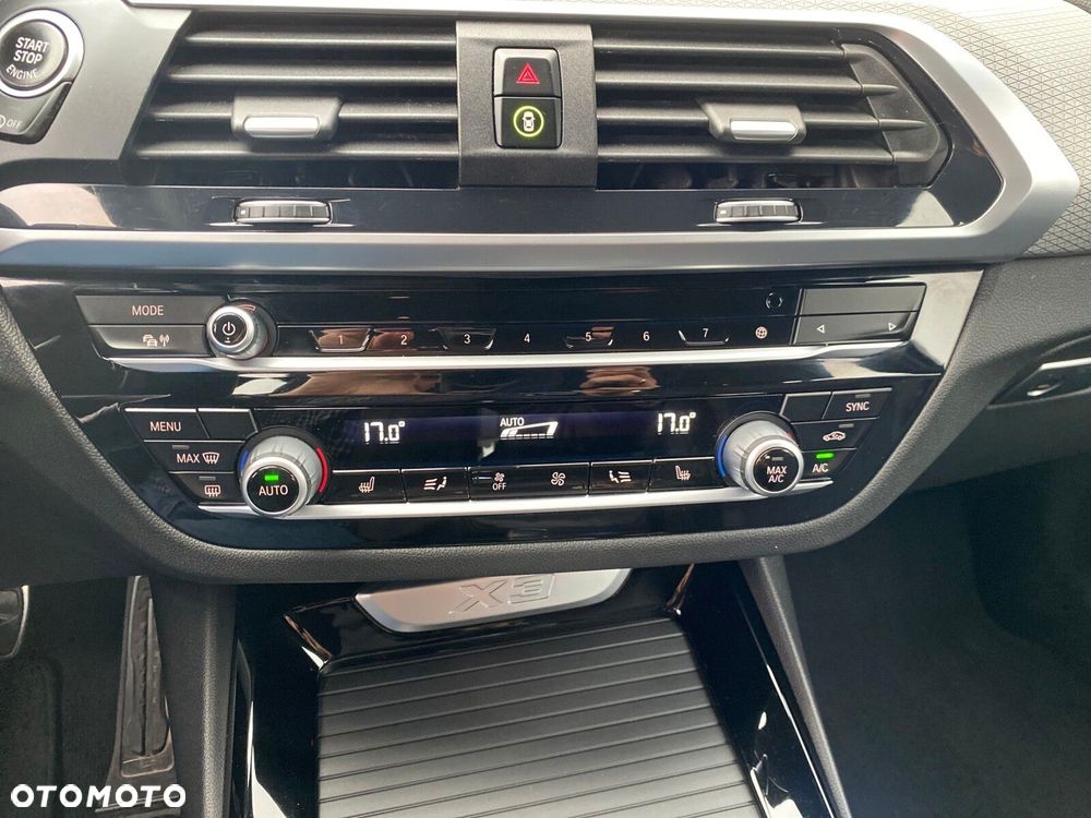 BMW X3 - 24