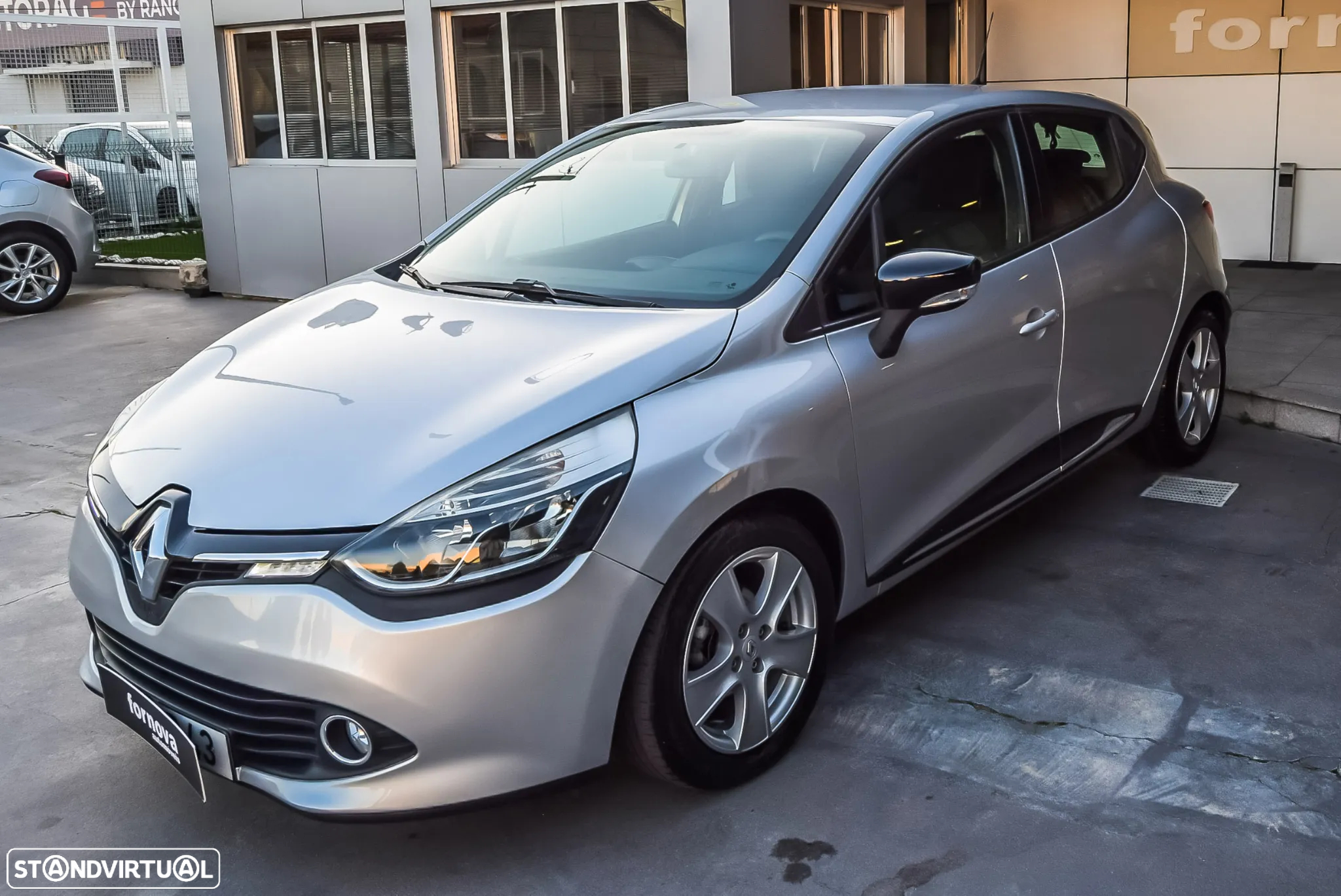 Renault Clio 0.9 TCE Dynamique S - 3