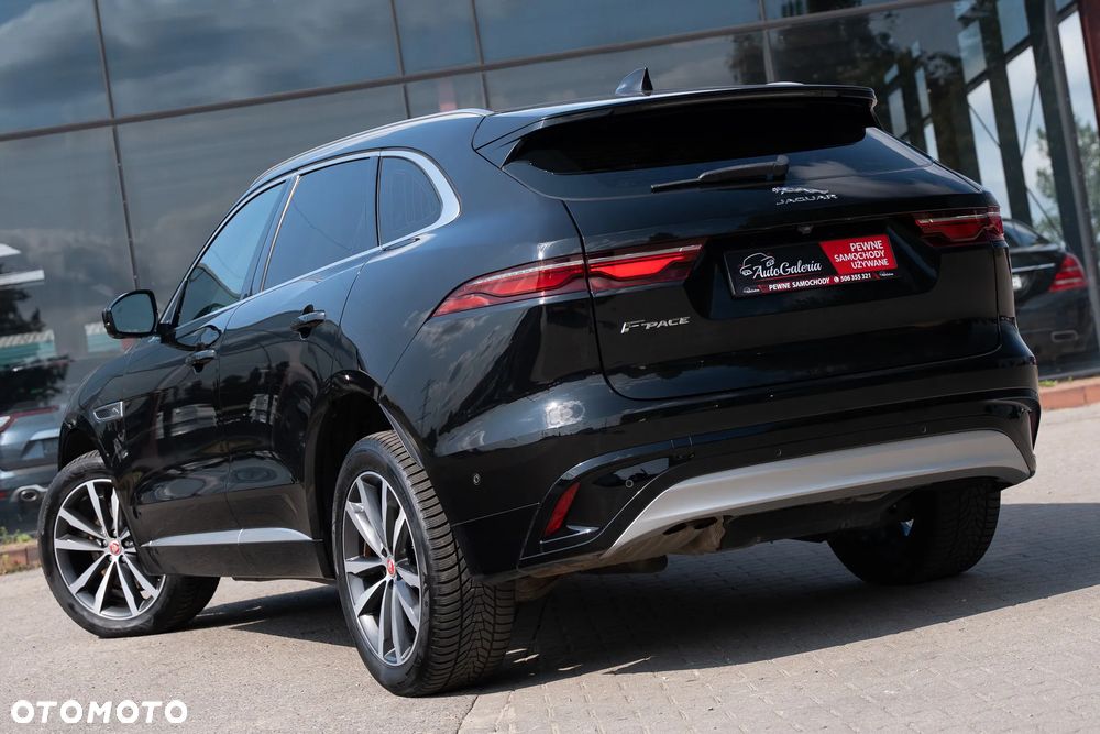 Jaguar F-Pace D200 AWD R-Dynamic HSE - 12