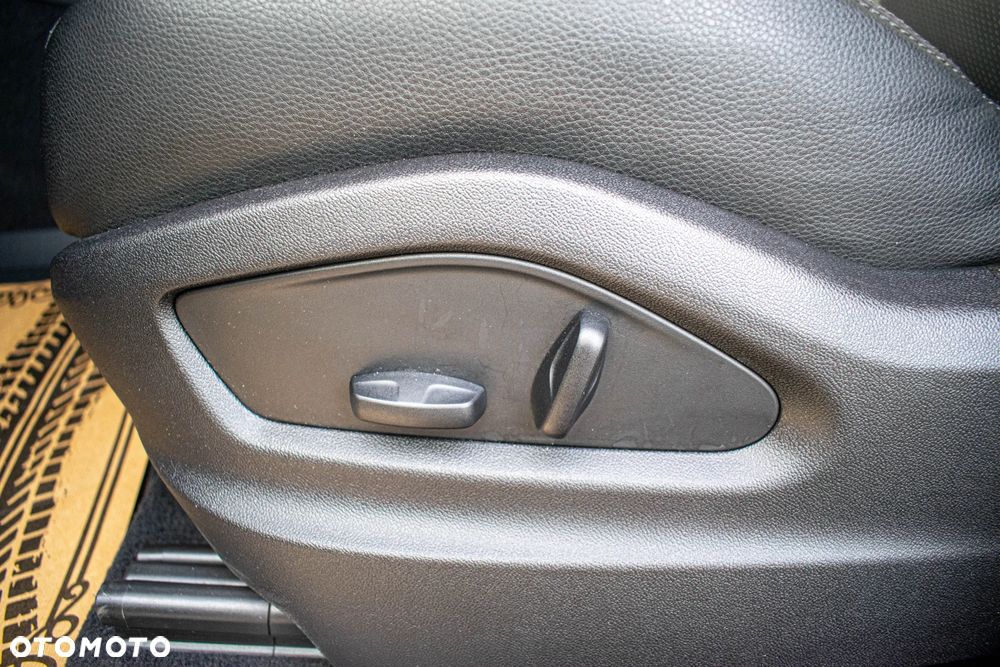 Porsche Cayenne Standard - 21