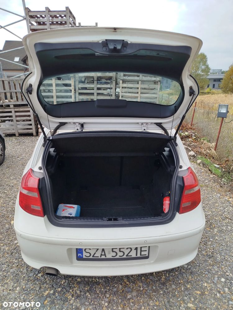 BMW Seria 1 116i - 4