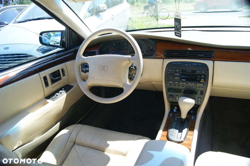 Cadillac Seville - 21