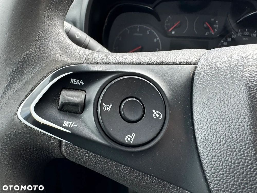 Opel COMBO L2 MAXI LONG XL - 17