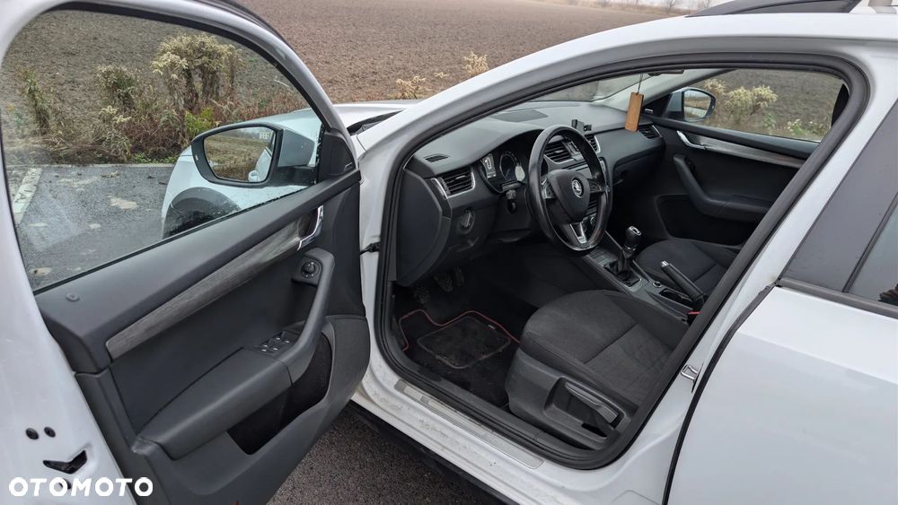 Skoda Octavia Scout 2.0 TDI 4x4 - 7