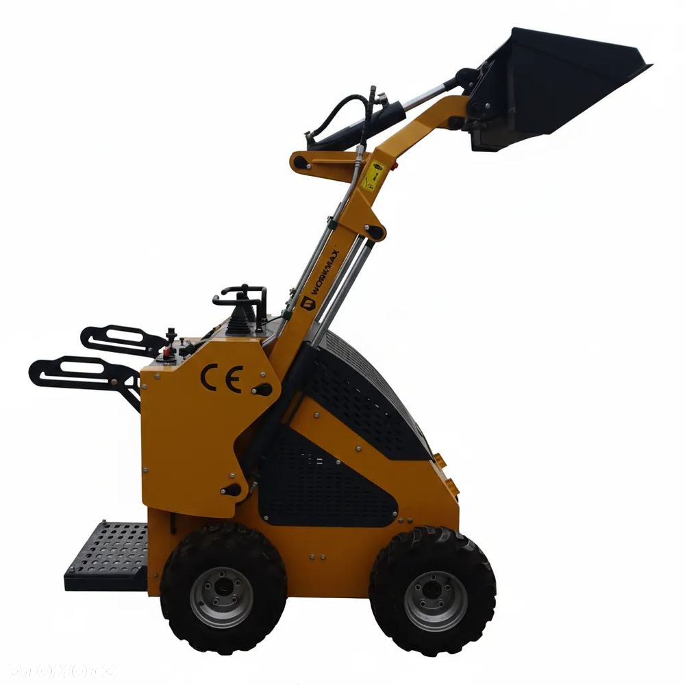 Miniładowarka Kołowa Burtowa WORKMAX 460 SKID-STEER - 3