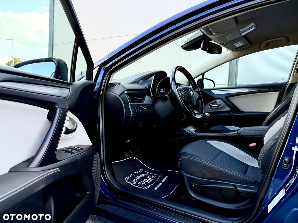 Toyota Avensis 1.8 Prestige - 22