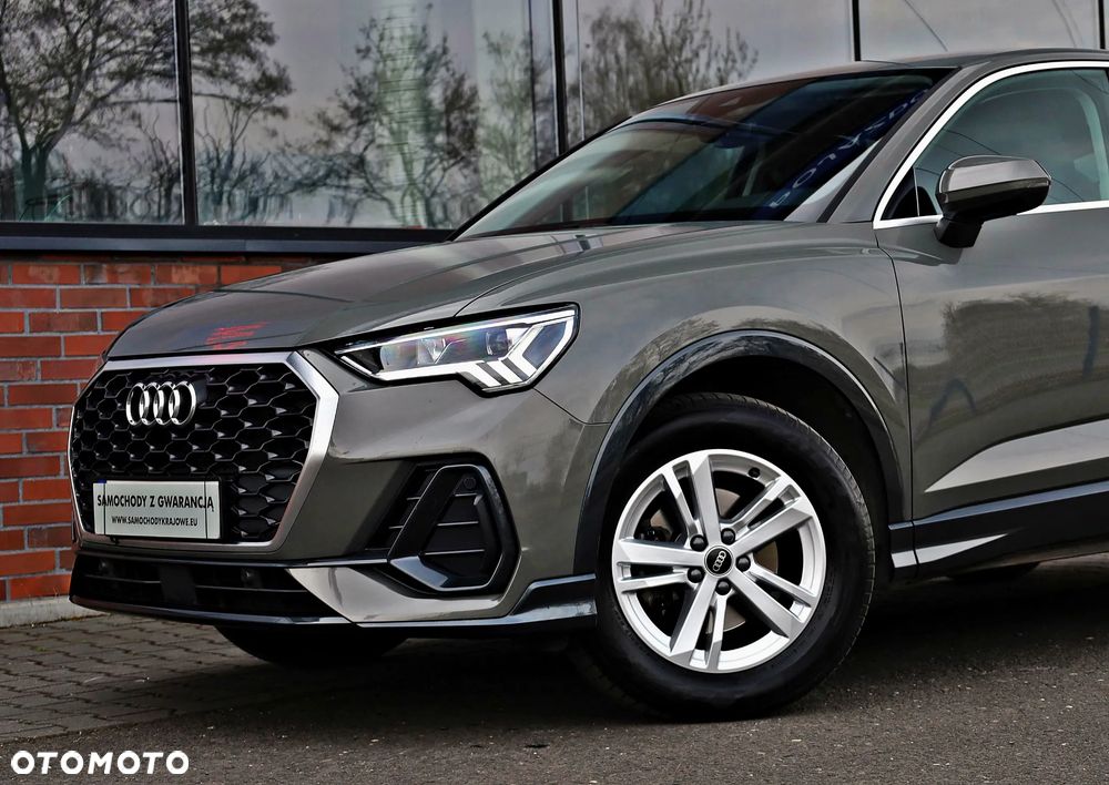 Audi Q3 Sportback - 12