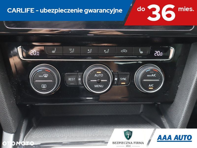 Volkswagen Passat - 19