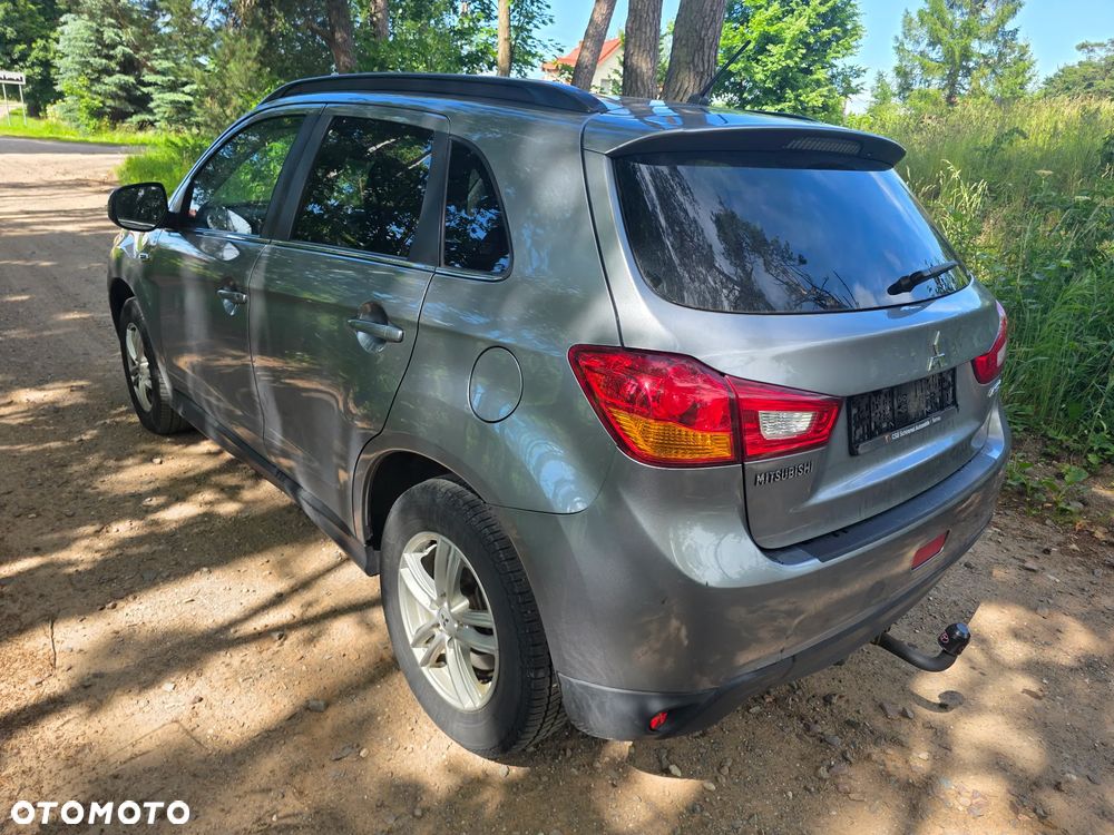 Mitsubishi ASX - 9