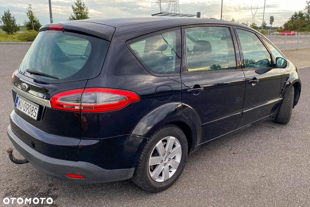 Ford S-Max - 15