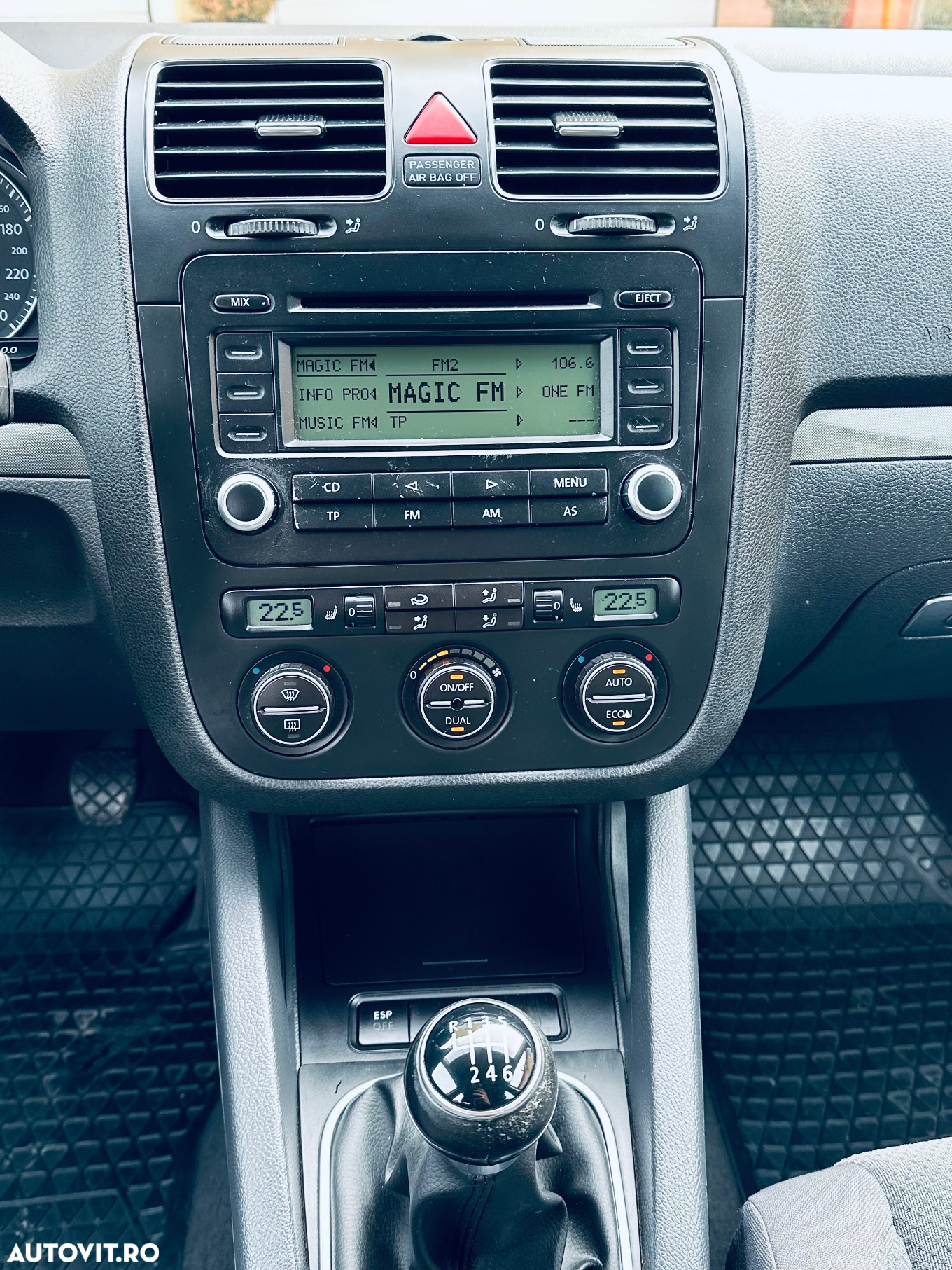Volkswagen Golf 1.9 TDI Comfortline - 10