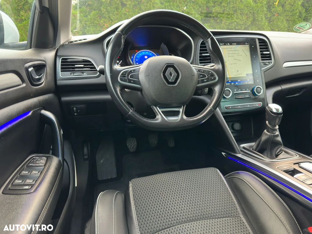 Renault Megane ENERGY dCi 130 BOSE EDITION - 18