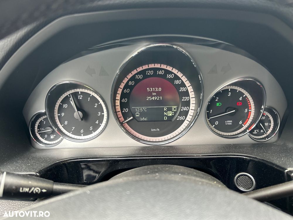 Mercedes-Benz E 350 CDI 4MATIC BlueEfficiency Aut. - 13