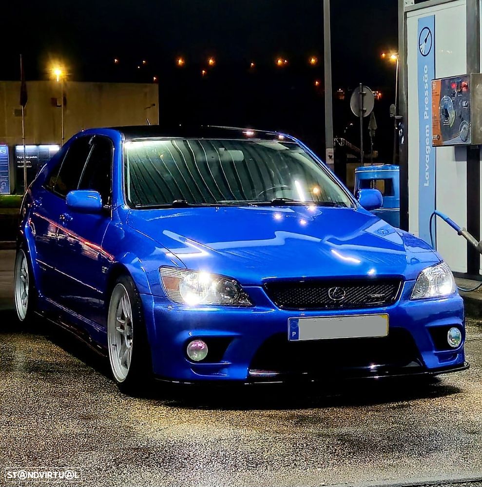 Lexus IS 200 Standard - 6