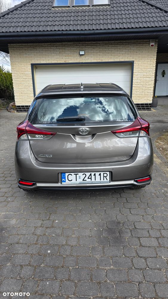 Toyota Auris 1.33 VVT-i Active - 4
