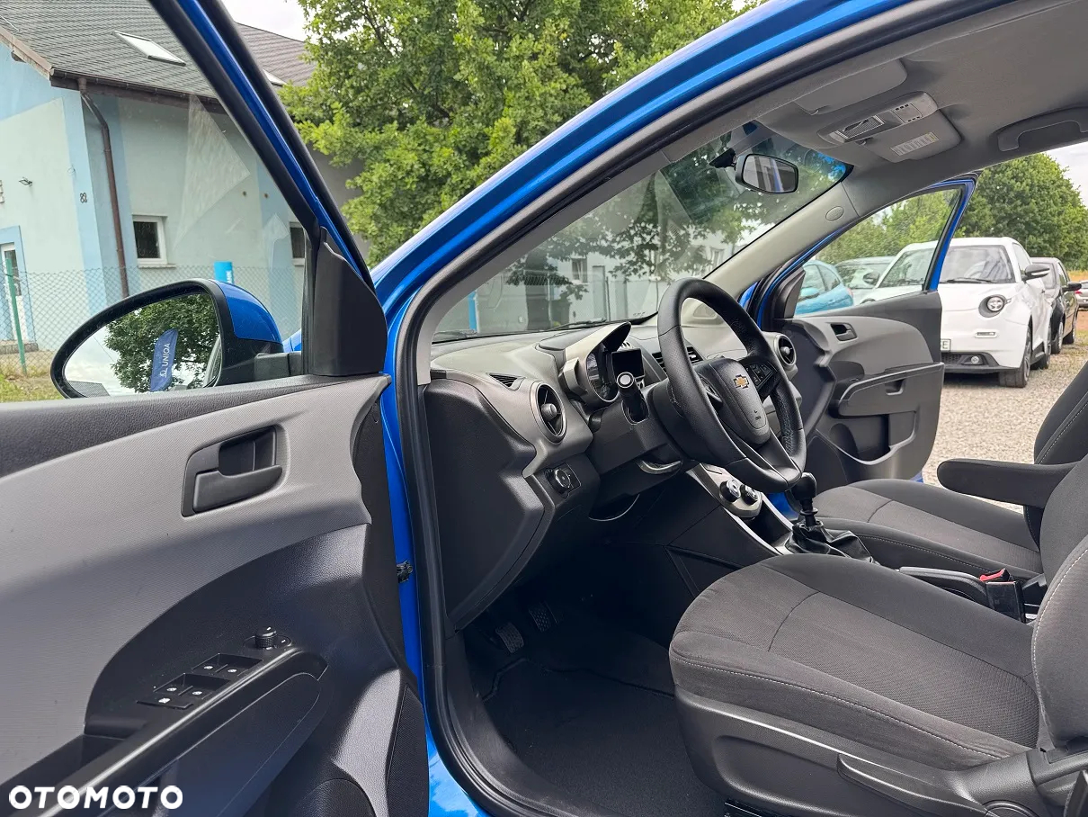 Chevrolet Aveo - 19