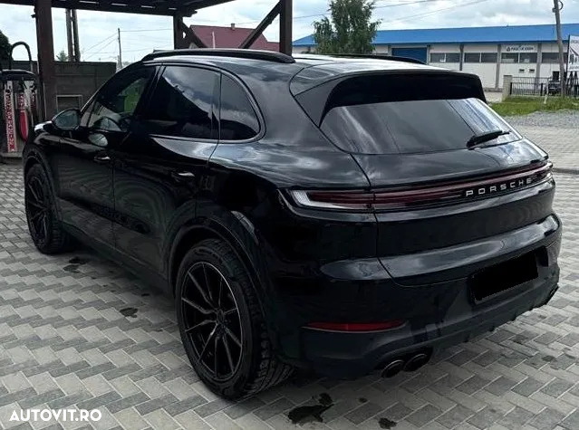 Porsche Cayenne Tiptronic S - 10