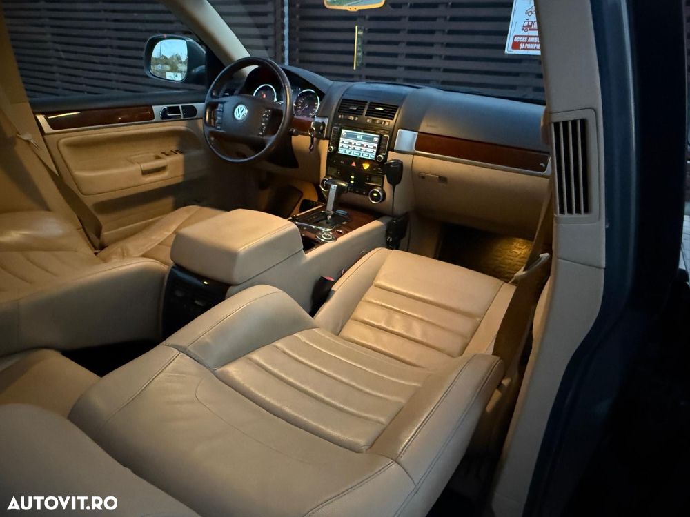 Volkswagen Touareg 3.0 V6 TDI DPF Automatik Exclusive Edition - 11